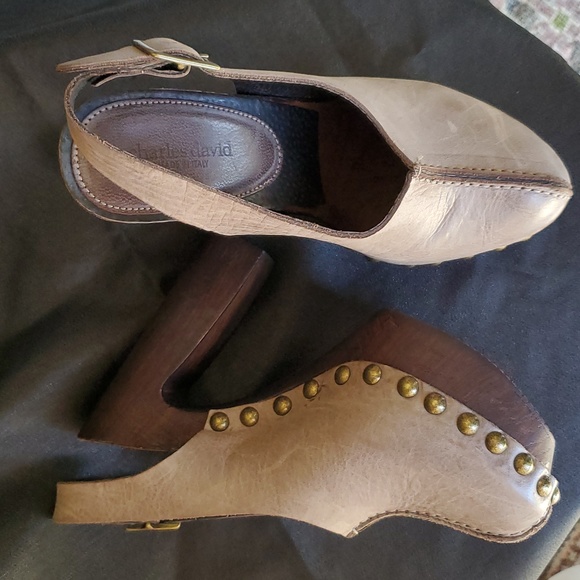 Charles David Picchio Platform Heels Leather, Size 8 - Picture 3 of 4